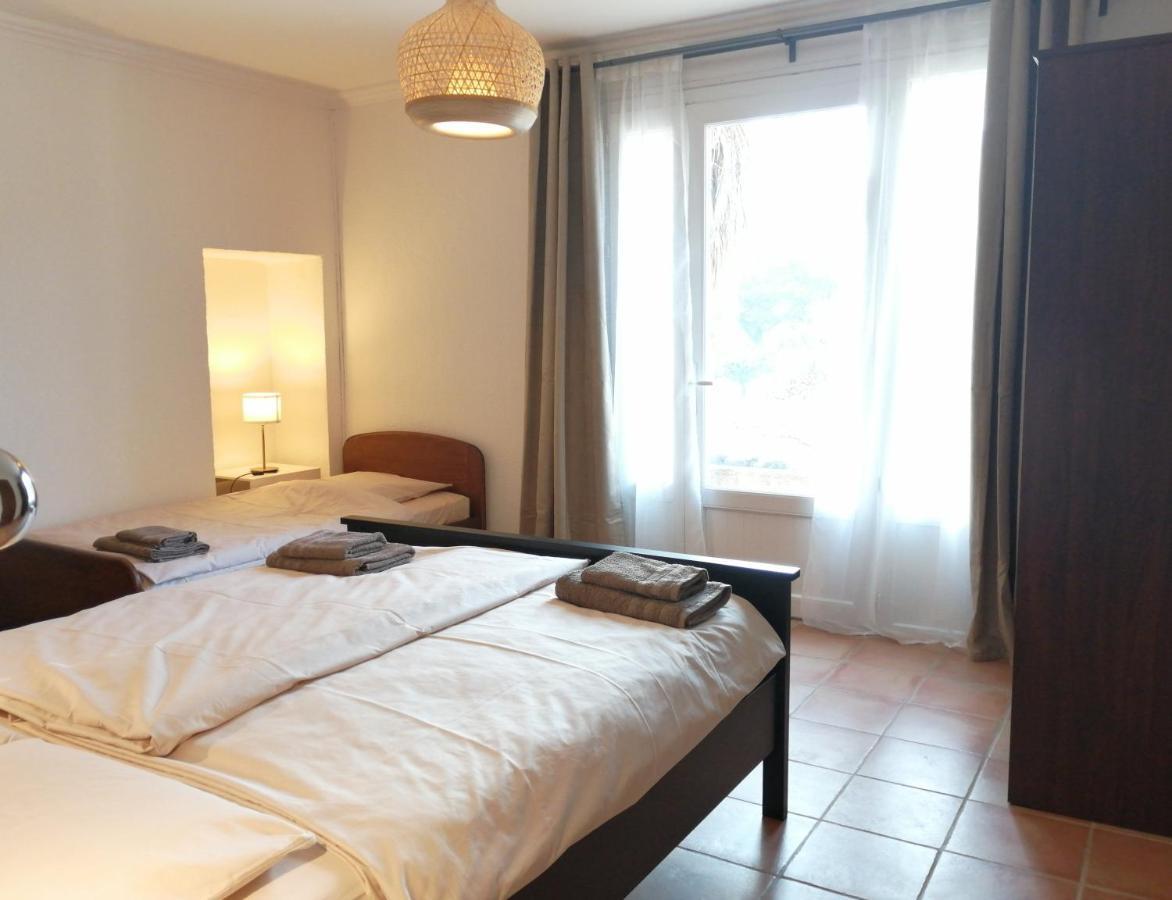 Appartement Les 3 Hirondelles à Pont-Saint-Esprit Extérieur photo